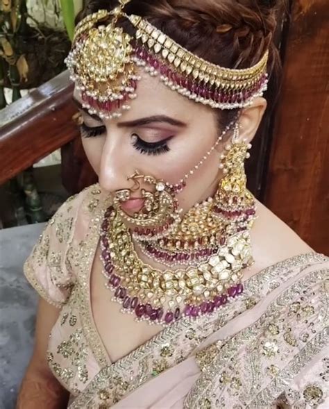 Pin By Sukhman Cheema On Punjabi Royal Brides Bridal Jewellery Indian