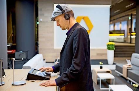 Finden sie all die benötigten informationen: Neue Filialstrategie der Commerzbank: Der Kampf um die ...