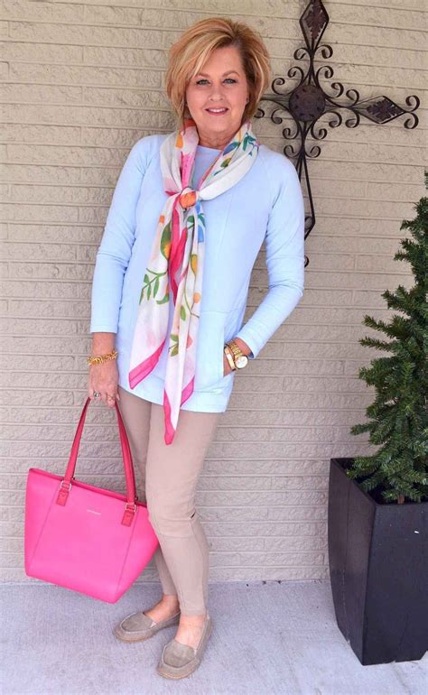 45 Best Stylish Outfits For Women Over 50 Stylish Outfits For Women
