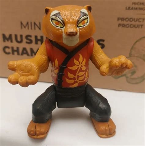 2008 MCDONALDS DREAMWORKS Kung Fu Panda Master Tigress 5 Action Figure