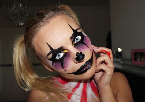 Pour réussir un beau maquillgage d'halloween retrouvez nos meilleures idées comme le maquillage clown ou la momie, mais aussi toutes nos. Maquillage clown - nez rouge, humour noir - OBSiGeN