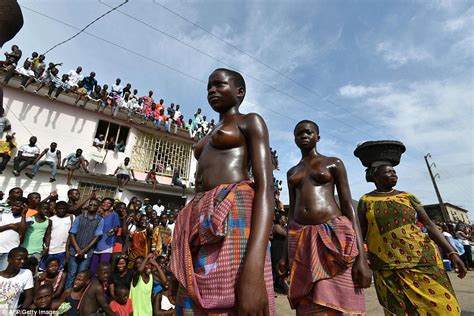 Ivorian Tribe Acts Out Slavery Scenes As Popo Carnival Comes To Bonoua Daily Mail Online