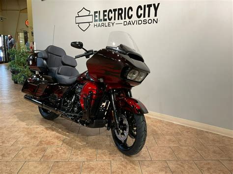 2022 Harley Davidson Fltrkse Cvo Road Glide Limited Dantes Red Fade