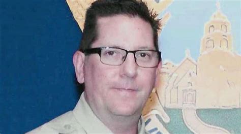 california sheriff s sgt ron helus killed in bar shooting died a hero made last call to