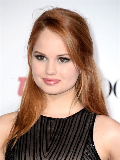 Interview Debby Ryan At ‘believe Premiere — Get Her Beauty Must Haves Hollywood Life