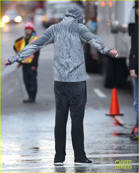 Jamie Dornan Runs In The Rain For Fifty Shades Of Grey Photo 3043927 Dakota Johnson Jamie