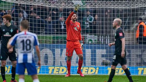 Bundesliga season since their participation in the old 2. Werder Bremen: Stefanos Kapino würde auch in die 2. Liga ...