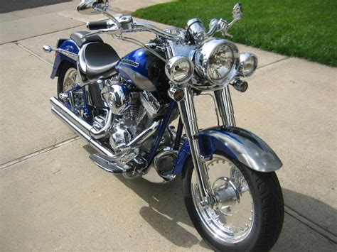Harley blessed the fat boy and fat boy lo with an upgraded engine package this year. Buy 2005 Harley-Davidson Fat Boy CVO Custom on 2040-motos