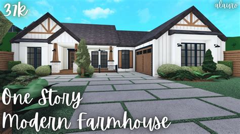 One Story Modern Farmhouse K Exterior Bloxburg Speed Build YouTube