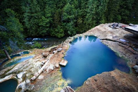 Tips For Visiting Umpqua Hot Springs Toketee Hot Springs