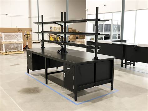 High Quality Lab Bench And Lab Workstation For Industrial Use