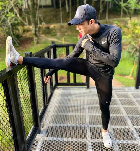 53 Mens Jogging Outfits 2023 Style Guide