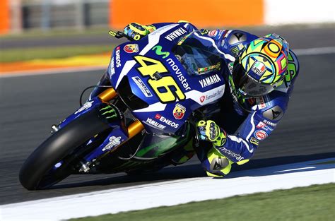 Valentino rossi (born february 16, 1979) is an italian motogp professional motorcycle racer who is a nine times world championship. Valentino Rossi: "El nuevo motor no es una gran mejora ...