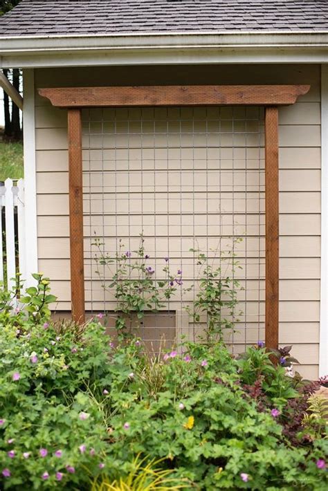Make A Lovely Entrance To Your Garden By Building An Arbor Trellis
