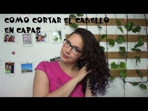 Solo necesitarás conocer algunos consejos importantes y varios utensilios que podrás encontrar en tu hogar. Como cortar el cabello en capas - YouTube