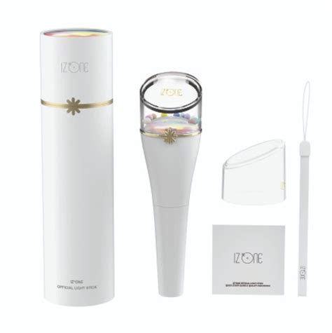 The line up consists of sihyeon, e:u, yiren, mia. Everglow Kpop Lightstick - Korean Idol