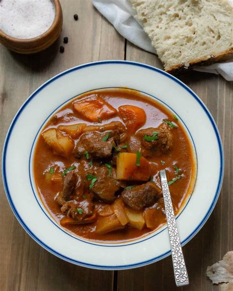 Stovetop Beef Stew With Carrots And Potatoes Stillwood Kitchen