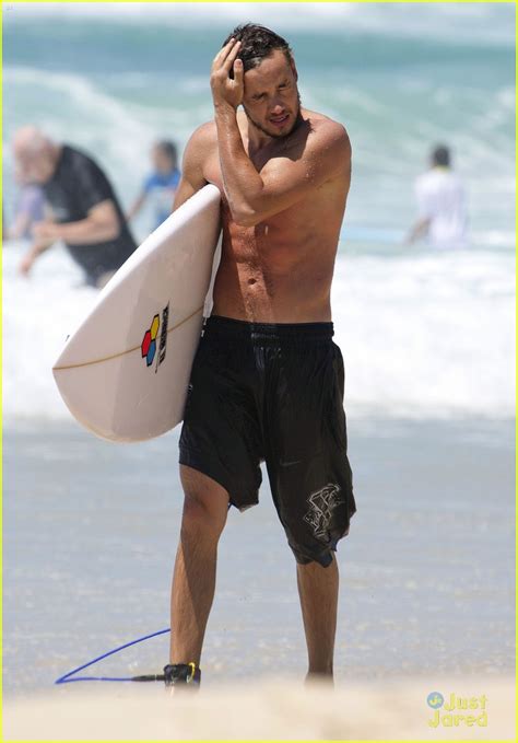Liam Payne Surfing Shirtless In Australia Photo 609948 Photo Gallery Just Jared Jr