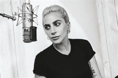 Lady Gaga News Die Antworten Auf 73 Fragen Was Du Schon Immer über