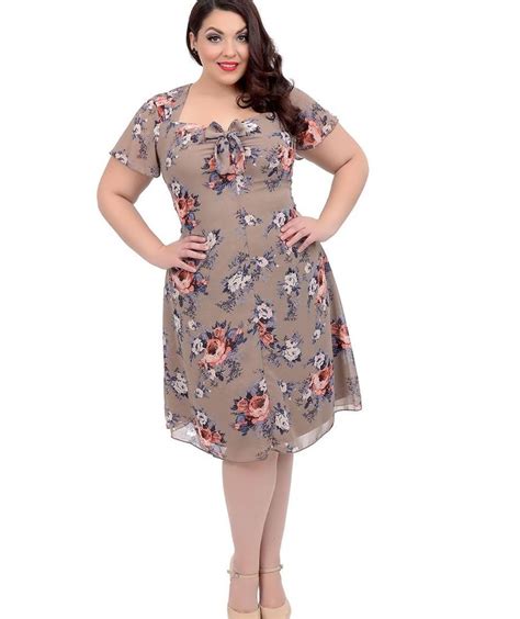 Explore The Trendy Plus Size Casual Dresses For