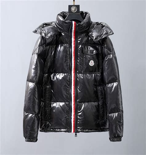 Cheap Moncler Down Feather Coat Long Sleeved For Men 813891 Replica