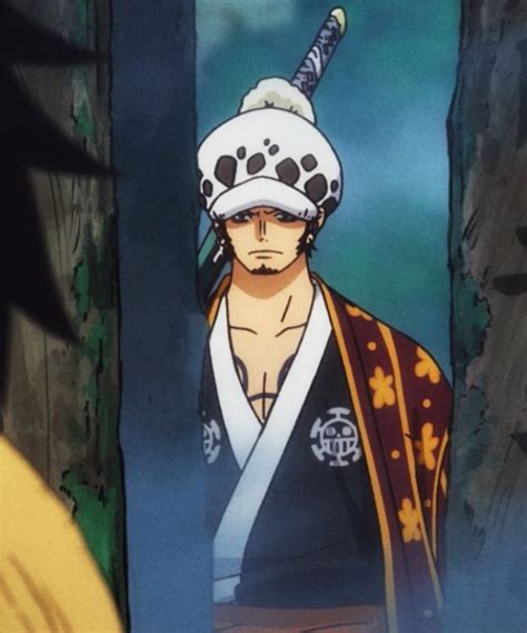 After sanji realized that he received a raid suit from niji during the escape from cacao island, luffy and chopper begged him not to throw it away. One piece || Trafalgar Law | Trafalgar law, Anime, One ...
