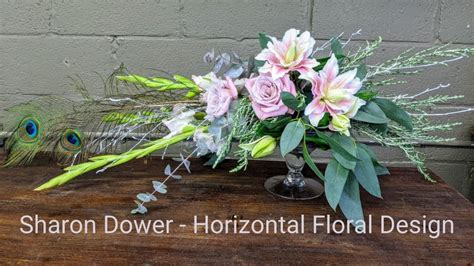 How To Make A Horizontal Floral Design Floristryflower Arranging