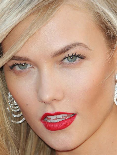 Close Up Of Karlie Kloss At The 2015 Cannes Premiere Of Youth Celebrity Beauty Beauty