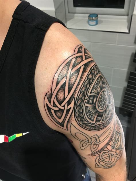 Celtic Sleeve Come On Celtic Sleeve Polynesian Tattoo Tattoos