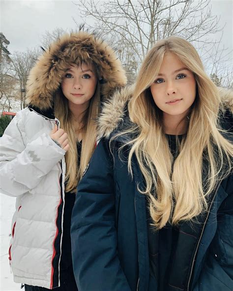 Elle Instagram Instagram Profile Twin Girls Twin Sisters Girls