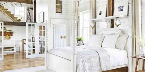 There's more to classic farmhouse style than white walls and weathered wood. 28 Best White Bedroom Ideas - How to Decorate a White Bedroom