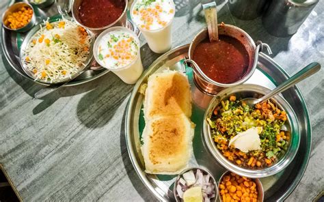 Misal pav is a delectable marathi dish which makes a great breakfast or brunch. These Are All The Kinds Of Maharashtrian Misal That Exist ...