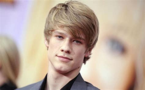 Learn about lucas till's age, height, weight, dating, wife, girlfriend & kids. Lucas Till Net Worth 2020: Age, Height, Weight, Girlfriend ...