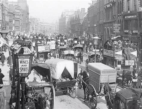Holborn In The 1890s With Images London Life Old London London Town