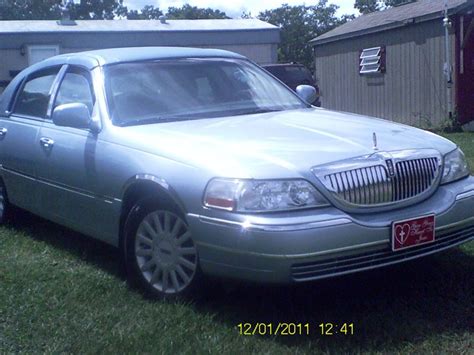 Search 1,302 listings to find the best deals. 2005 Lincoln Town Car for Sale by Owner in Artemas, PA 17211
