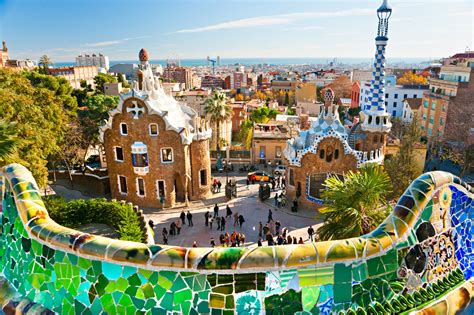 Barcellona è famosa per le opere architettoniche di gaudi. Barcellona | Cosa vedere a Barcellona