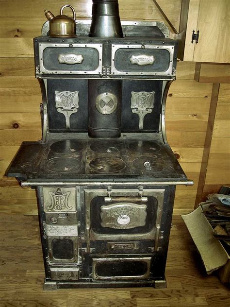 Heres The Wood Burning Monarch Malleable Steel Range Circa1910 Note