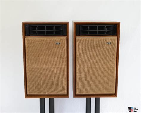 Vintage Jvc Victor Vs 5342 Speakers For Sale Canuck Audio Mart