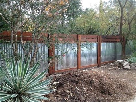 Metal Fence Ideas 25 Inspiring Ideas For Your Diy Home Improvement