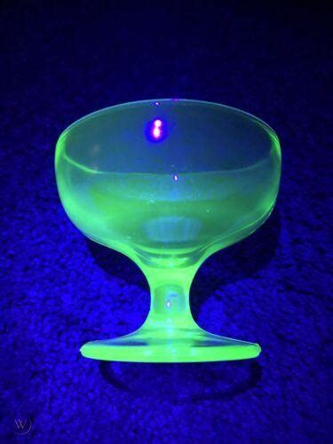 Vintage Hazel Atlas Green Uranium Depression Glass Sherbert Dish Glows