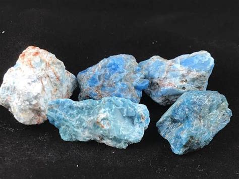 Light Blue Apatite Gemstone Raw Blue Crystal Apt002 Blue Apatite