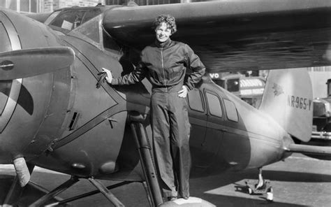 Significant Female Moments In Us History Somethingnavy Amelia Earhart Aircraft Photos Us