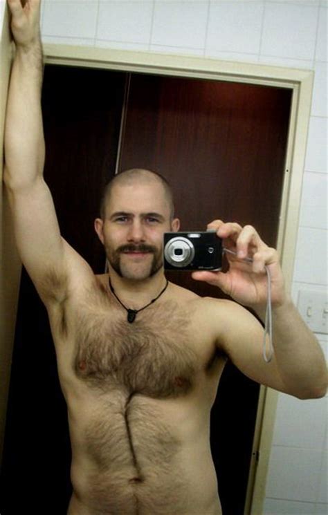 Hairy Nude Male Selfies Nude Gallery