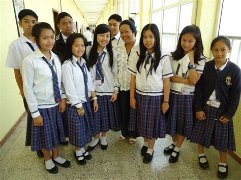 News Media 2u Sekolah Cun Baju Uniform Sekolah Di Negara Asia