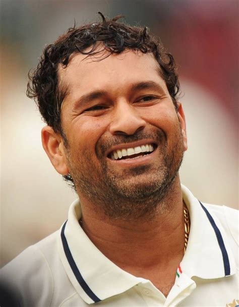 He has one sister named sara. Stars hail Sachin Tendulkar on Twitter as he plays last ...