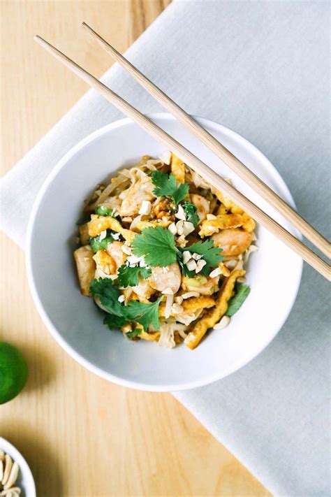 Options across toronto include essence of life organics, the big carrot, and noah's natural foods. Keto Pad Thai with Chicken | Recipe | Food, Healthy food ...
