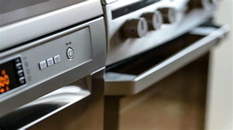 Washing dishes is perhaps the most boring of all the household chores. How Does a Portable Dishwasher Work