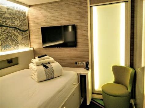 Business travellers can make use of the hotel's conference space as well as other services which. DSC_1503_large.jpg - Picture of hub by Premier Inn London ...