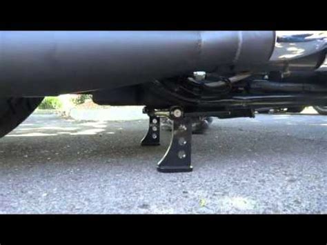 Mri electric center stands fit harley davidson® touring bikes from 1990 to present. Electric Center Stand For Your Harley - YouTube