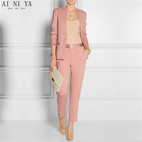 Custom 2017 Pink Womens Business Suits Blazer With Pants